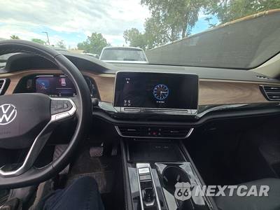 2025 Volkswagen Atlas 2.0T SE w/Technology - zdjęcie 11 z 28 - miniatura