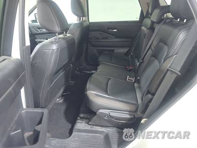 2023 Nissan Pathfinder SL - zdjęcie 13 z 20 - miniatura