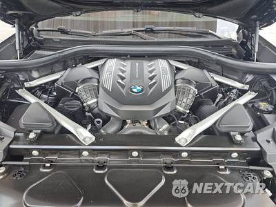 2022 BMW X6 Sports Activity Coupe M50i - zdjęcie 15 z 28 - miniatura