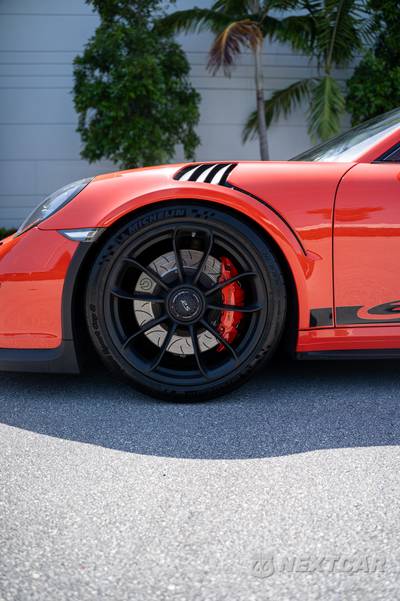 2016 Porsche 911 GT3 RS - zdjęcie 16 z 18 - miniatura