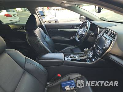 2017 Nissan Maxima SV - zdjęcie 8 z 25 - miniatura