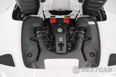 2023 Ferrari F8 Spider Convertible - zdjęcie 30 z 50 - miniatura