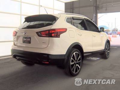 2017 Nissan Rogue Sport SL - zdjęcie 4 z 22 - miniatura
