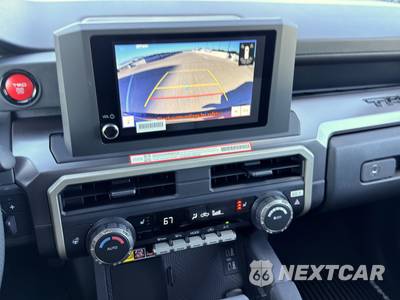 2026 Toyota Tacoma TRD Off-Road Crew Cab Medium Bed - zdjęcie 23 z 40 - miniatura