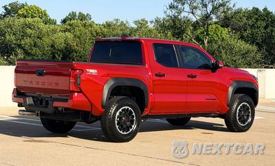 2026 Toyota Tacoma TRD Off-Road Crew Cab Medium Bed - zdjęcie 8 z 40 - miniatura