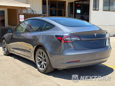 2021 Tesla Model 3 Standard Range Plus - zdjęcie 7 z 17 - miniatura