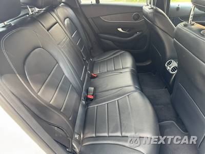 2022 Mercedes-Benz GLC 300 4MATIC - zdjęcie 23 z 39 - miniatura