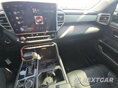 2023 Toyota Tundra Limited Crew Cab Short Bed - zdjęcie 11 z 33 - miniatura
