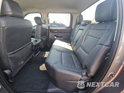 2023 Toyota Tundra Limited Crew Cab Short Bed - zdjęcie 13 z 33 - miniatura