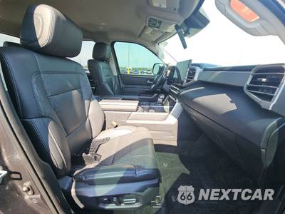 2023 Toyota Tundra Limited Crew Cab Short Bed - zdjęcie 8 z 33 - miniatura