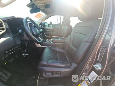 2023 Toyota Tundra Limited Crew Cab Short Bed - zdjęcie 7 z 33 - miniatura