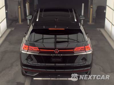 2025 Volkswagen Atlas Cross Sport 2.0T SE w/Technology - zdjęcie 5 z 33 - miniatura