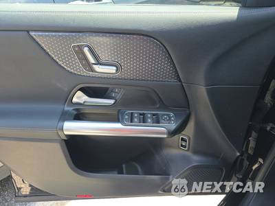 2025 Mercedes-Benz GLA 250 - zdjęcie 9 z 30 - miniatura
