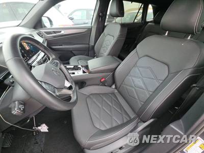 2025 Volkswagen Atlas Cross Sport 2.0T SE w/Technology - zdjęcie 7 z 21 - miniatura