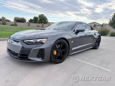 2022 Audi e-tron GT quattro Prestige - zdjęcie 2 z 23 - miniatura