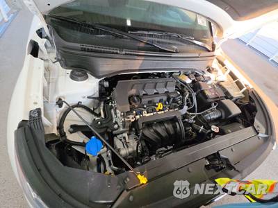 2025 Hyundai Venue SEL - zdjęcie 15 z 24 - miniatura