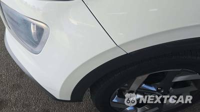 2025 Hyundai Venue SEL - zdjęcie 21 z 24 - miniatura