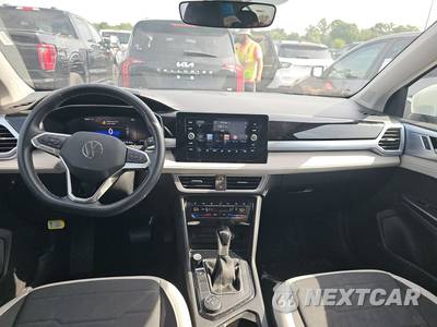 2025 Volkswagen Taos SE - zdjęcie 11 z 24 - miniatura