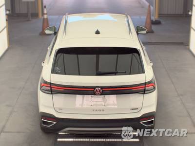 2025 Volkswagen Taos SE - zdjęcie 5 z 24 - miniatura