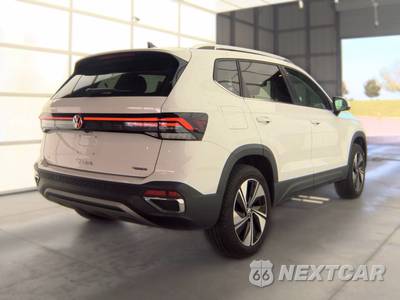 2025 Volkswagen Taos SE - zdjęcie 4 z 24 - miniatura