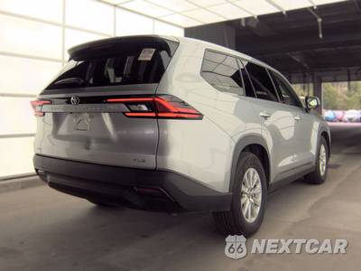 2025 Toyota Grand Highlander XLE - zdjęcie 4 z 33 - miniatura