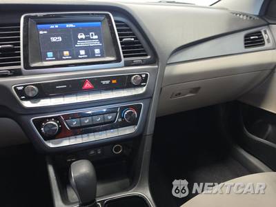 2019 Hyundai Sonata SE - zdjęcie 11 z 49 - miniatura