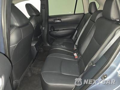 2023 Toyota Corolla Cross XLE - zdjęcie 13 z 23 - miniatura