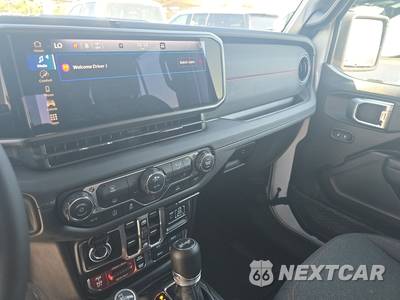 2026 Jeep Wrangler 4 Door Rubicon - zdjęcie 11 z 20 - miniatura