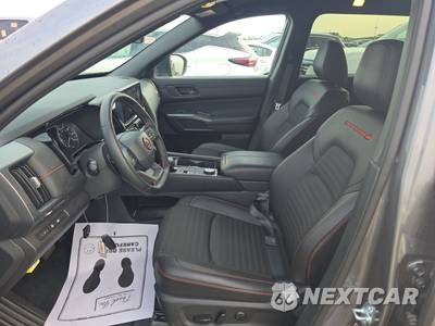 2026 Nissan Pathfinder Rock Creek - zdjęcie 7 z 21 - miniatura