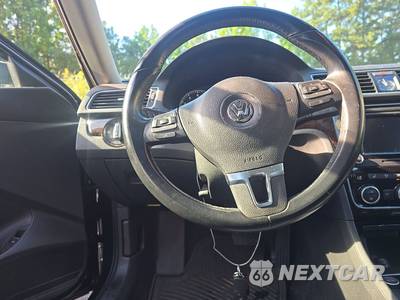 2014 Volkswagen Passat V6 SEL Premium - zdjęcie 10 z 42 - miniatura