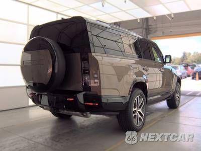 2025 Land Rover Defender 130 X - zdjęcie 4 z 21 - miniatura