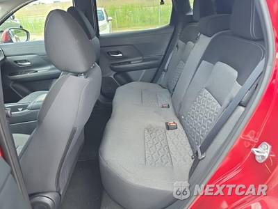 2025 Nissan Kicks SV - zdjęcie 14 z 22 - miniatura