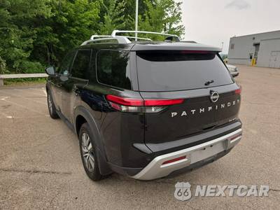 2023 Nissan Pathfinder SL - zdjęcie 7 z 32 - miniatura