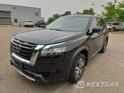 2023 Nissan Pathfinder SL - zdjęcie 1 z 32 - miniatura