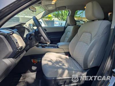 2024 Nissan Pathfinder SV - zdjęcie 11 z 22 - miniatura