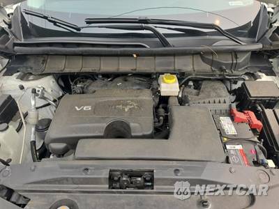 2024 Nissan Pathfinder SL - zdjęcie 17 z 25 - miniatura