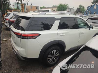 2024 Nissan Pathfinder SL - zdjęcie 5 z 25 - miniatura