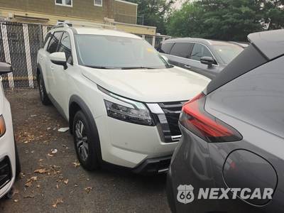 2024 Nissan Pathfinder SL - zdjęcie 3 z 25 - miniatura