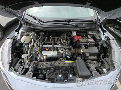 2025 Nissan Versa SR - zdjęcie 15 z 26 - miniatura