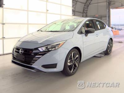 2025 Nissan Versa SR - zdjęcie 1 z 26 - miniatura