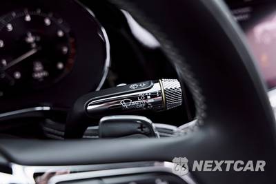 2023 Bentley Flying Spur S V8 - zdjęcie 68 z 84 - miniatura