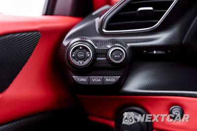2020 Ferrari 488 Pista Coupe - zdjęcie 74 z 90 - miniatura