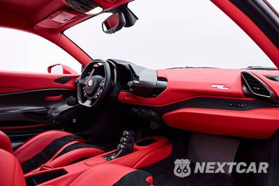 2020 Ferrari 488 Pista Coupe - zdjęcie 57 z 90 - miniatura