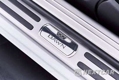 2020 Rolls-Royce Dawn - zdjęcie 51 z 83 - miniatura