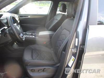 2025 Volkswagen Atlas Cross Sport 2.0T SE w/Technology - zdjęcie 6 z 26 - miniatura