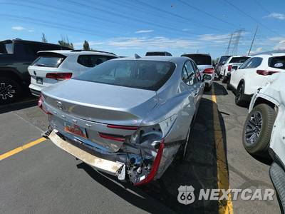 2026 Toyota Camry LE - zdjęcie 4 z 27 - miniatura