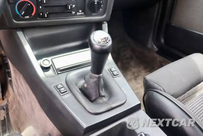 1987 BMW 3 Series 325i - zdjęcie 28 z 33 - miniatura
