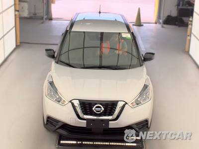 2020 Nissan Kicks S - zdjęcie 2 z 31 - miniatura
