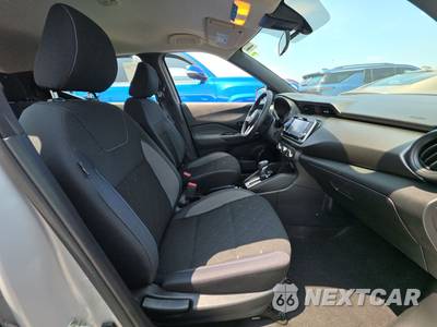2020 Nissan Kicks S - zdjęcie 8 z 31 - miniatura