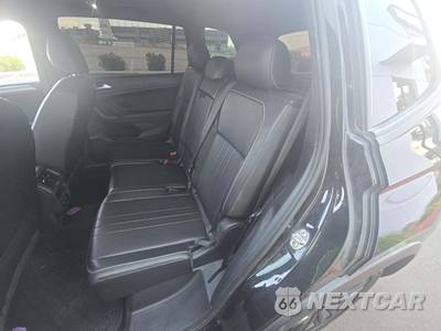 2022 Volkswagen Tiguan SE R-Line Black - zdjęcie 10 z 12 - miniatura